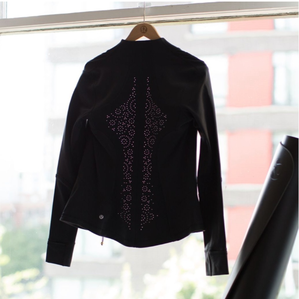 Lululemon Forme Jacket - Picture 4 of 14